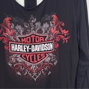 Harley-Davidson Black and Red Graphic Long Sleeve